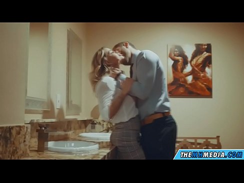 ❤️ Калі грудастая бландынка спакушае цябе ў грамадскім туалете ❤️ Порна fb на be.klassikaprint.ru ☑
